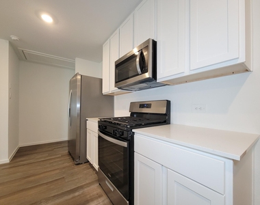 14316 Leafy Willow Drive - Photo Thumbnail 7