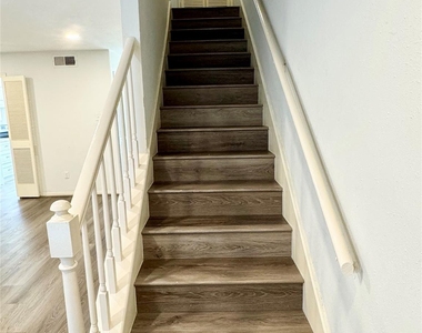 9901 Sharpcrest Street - Photo Thumbnail 12