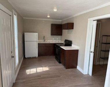 25775 Marella Drive - Photo Thumbnail 4