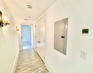 2201 Market Street - Photo Thumbnail 8