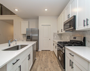 3411 Ashe Landing Drive - Photo Thumbnail 19