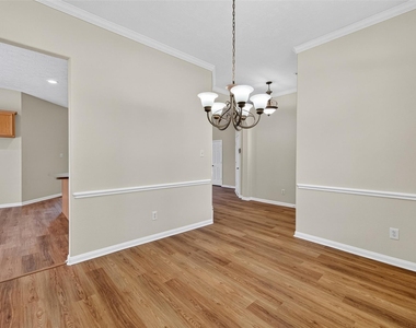 16719 Bishop Knoll Lane - Photo Thumbnail 12