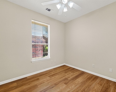 16719 Bishop Knoll Lane - Photo Thumbnail 36