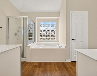 16719 Bishop Knoll Lane - Photo Thumbnail 38