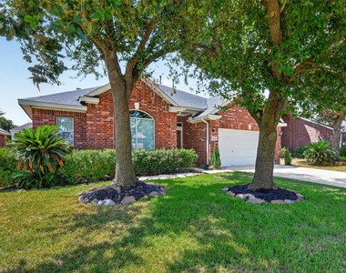 16719 Bishop Knoll Lane - Photo Thumbnail 1