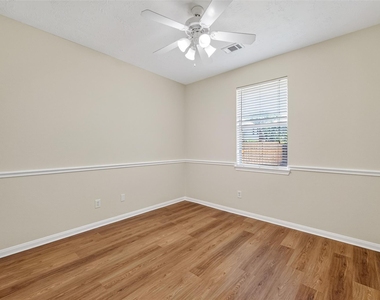 16719 Bishop Knoll Lane - Photo Thumbnail 30