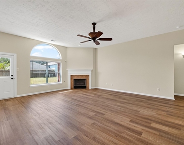 16719 Bishop Knoll Lane - Photo Thumbnail 16