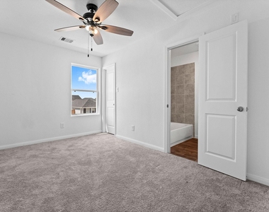9915 Opal Stone Way - Photo Thumbnail 19