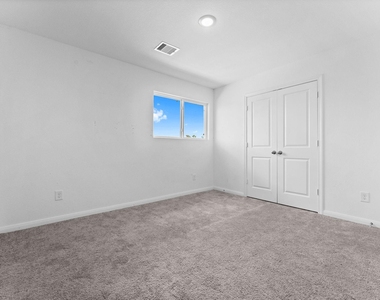 9915 Opal Stone Way - Photo Thumbnail 14