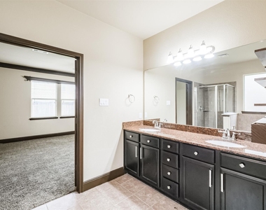 2606 Maverick Park Lane - Photo Thumbnail 26