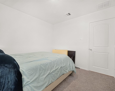 5411 Wyndham Ridge Lane - Photo Thumbnail 15