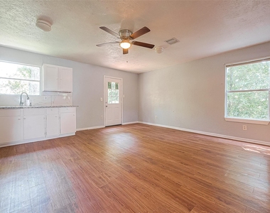 4810 Carmen Street - Photo Thumbnail 2
