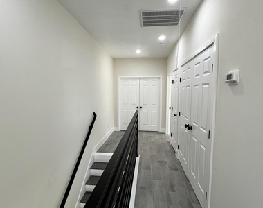 4315 Plaag - Photo Thumbnail 9