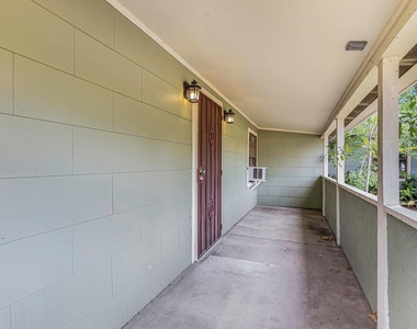2902 Helberg Road - Photo Thumbnail 6