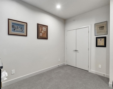 5702 Rucio Lane - Photo Thumbnail 23