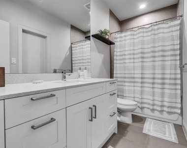 5702 Rucio Lane - Photo Thumbnail 21