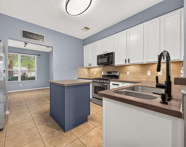 29347 Winton Wood Way - Photo Thumbnail 14