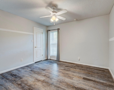 5503 Glenmere Lane - Photo Thumbnail 25