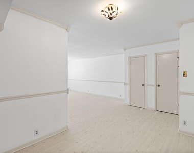 2601 Bellefontaine Street - Photo Thumbnail 10