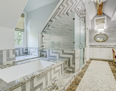 2629 University Boulevard - Photo Thumbnail 8