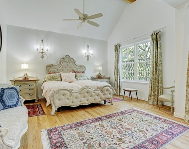 2629 University Boulevard - Photo Thumbnail 7