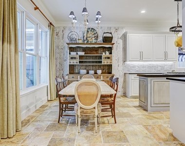 2629 University Boulevard - Photo Thumbnail 3