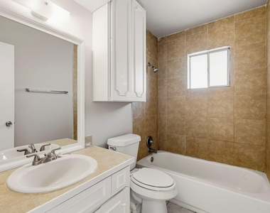 5239 Selinsky Road - Photo Thumbnail 12