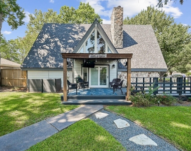 446 Fantasy Lane - Photo Thumbnail 30
