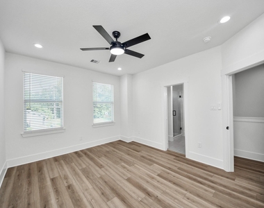 7907 Dandy Street - Photo Thumbnail 19