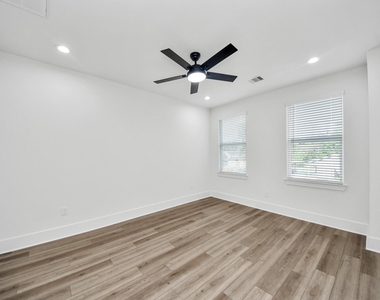 7907 Dandy Street - Photo Thumbnail 18
