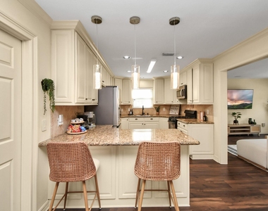 9606 Beverlyhill Street - Photo Thumbnail 21
