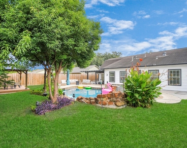 9606 Beverlyhill Street - Photo Thumbnail 43