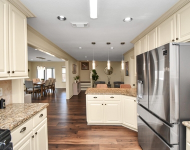 9606 Beverlyhill Street - Photo Thumbnail 20