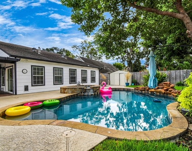 9606 Beverlyhill Street - Photo Thumbnail 41
