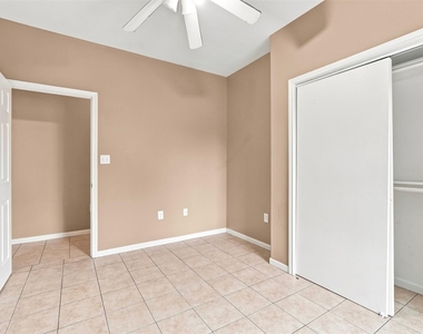 1718 Roxella Street - Photo Thumbnail 16
