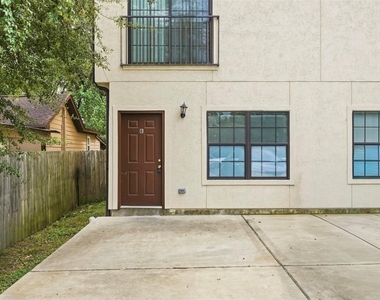 1718 Roxella Street - Photo Thumbnail 22