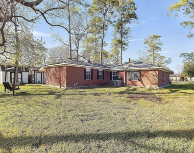 2814 Balmorhea Avenue - Photo Thumbnail 12
