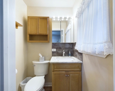2814 Balmorhea Avenue - Photo Thumbnail 33