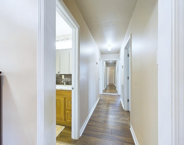 2814 Balmorhea Avenue - Photo Thumbnail 28