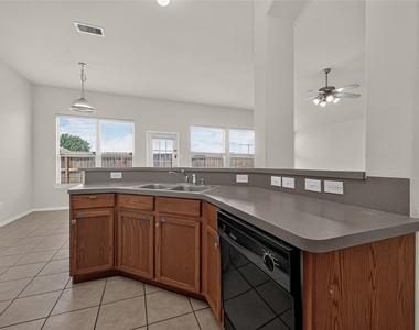 6015 Ida Rose Court - Photo Thumbnail 22