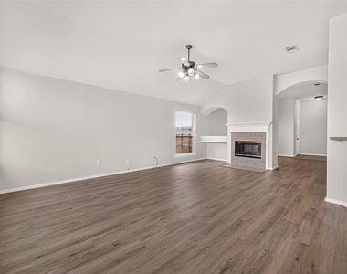 6015 Ida Rose Court - Photo Thumbnail 32
