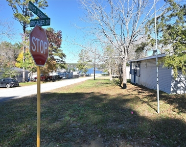13721 Brigadier Drive - Photo Thumbnail 14
