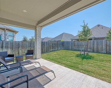 6935 Goldstrum Way - Photo Thumbnail 28