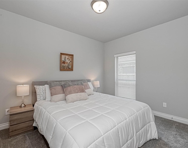 6935 Goldstrum Way - Photo Thumbnail 26