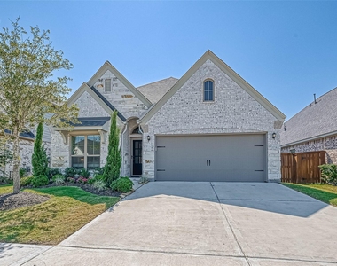 6935 Goldstrum Way - Photo Thumbnail 1