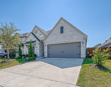 6935 Goldstrum Way - Photo Thumbnail 32