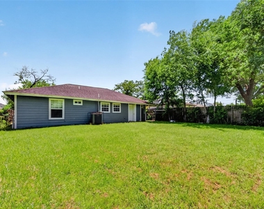 3031 Groton Drive - Photo Thumbnail 33