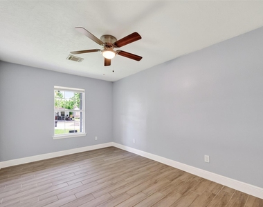 3031 Groton Drive - Photo Thumbnail 15