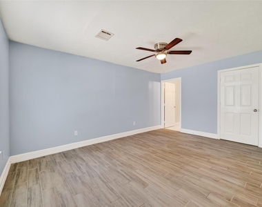 3031 Groton Drive - Photo Thumbnail 25