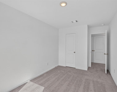 10406 Rocky Trail - Photo Thumbnail 29